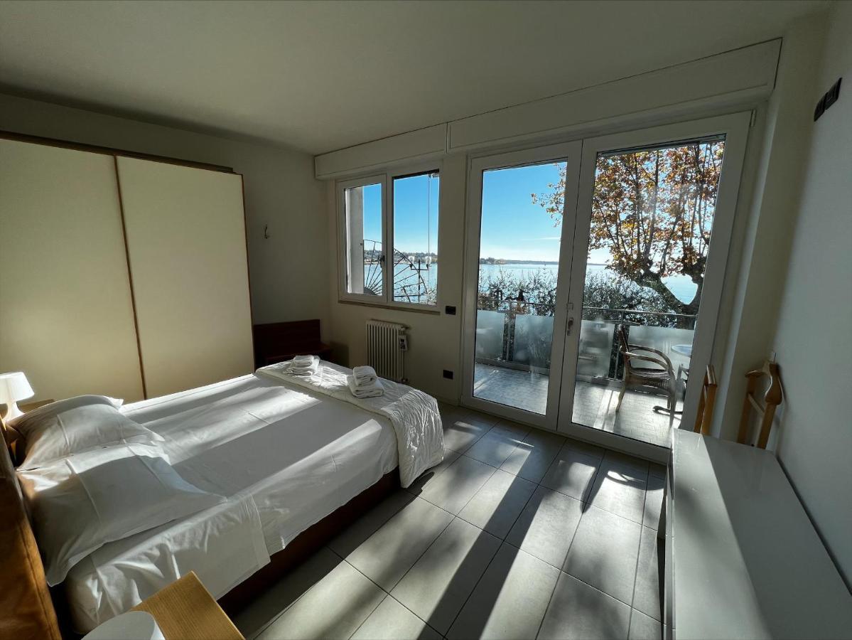 Front Lake Apartment บาร์โดลิโน ภายนอก รูปภาพ