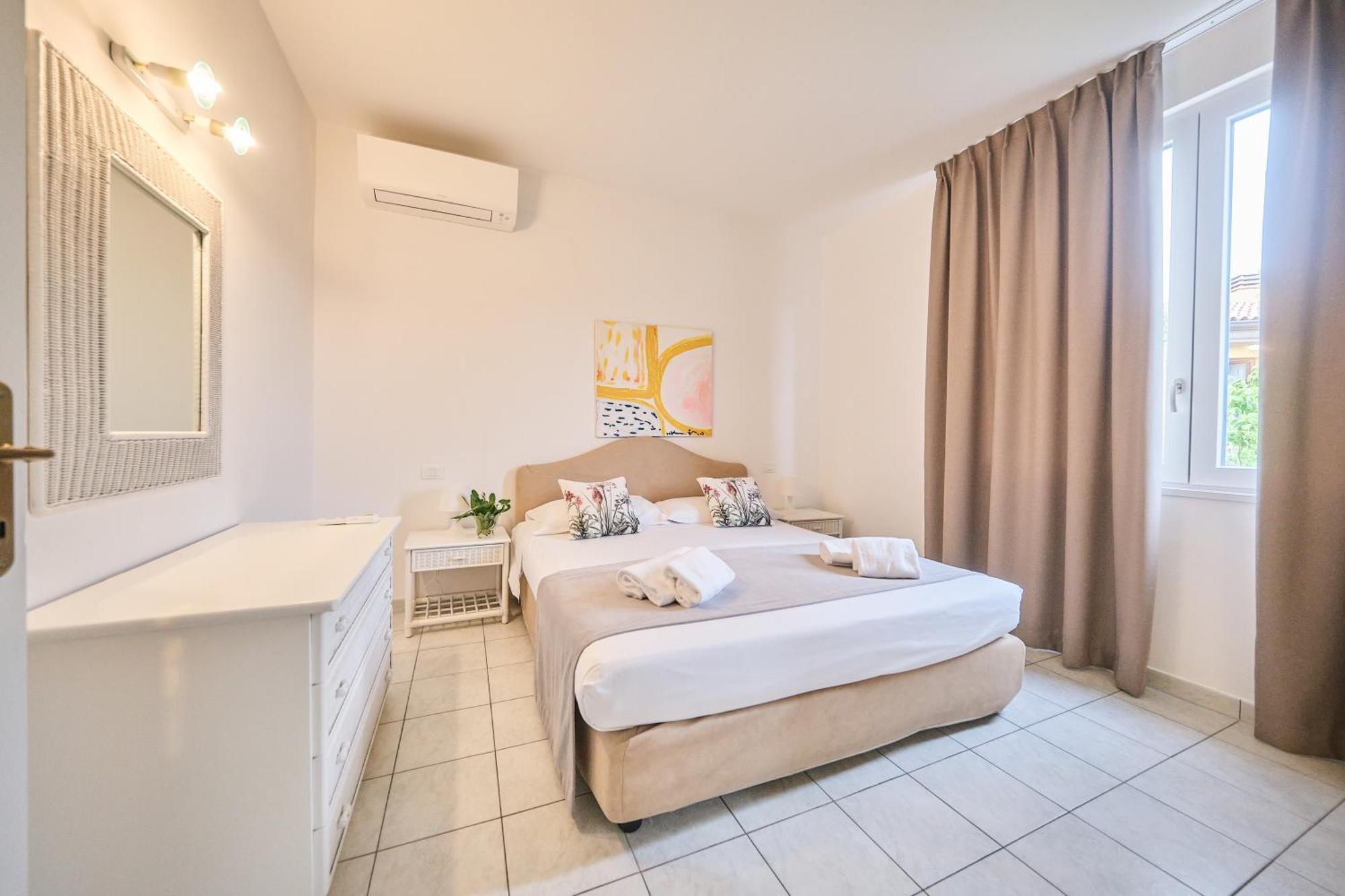 Front Lake Apartment บาร์โดลิโน ภายนอก รูปภาพ