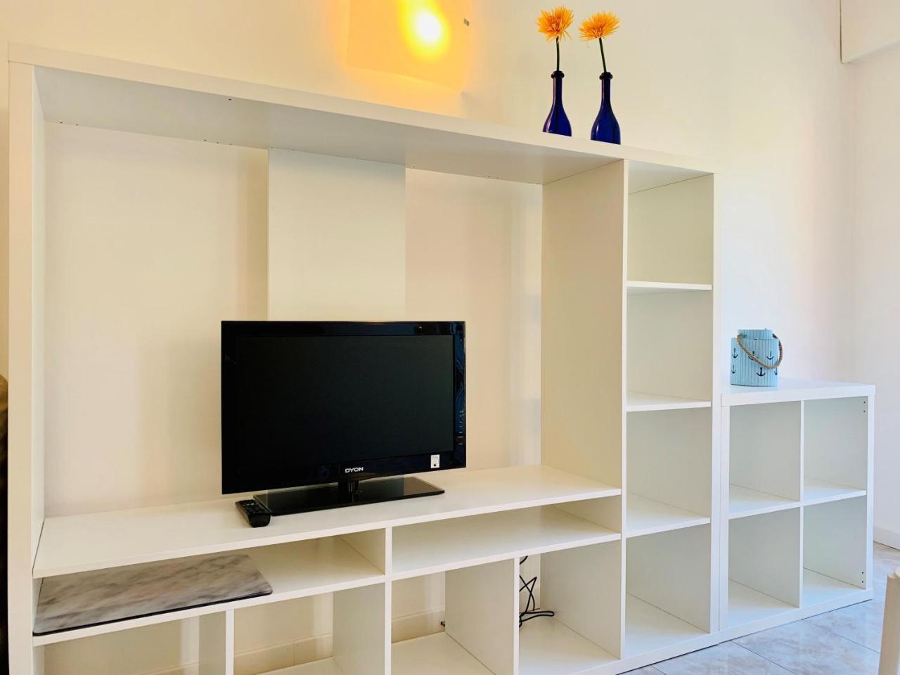 Front Lake Apartment บาร์โดลิโน ภายนอก รูปภาพ