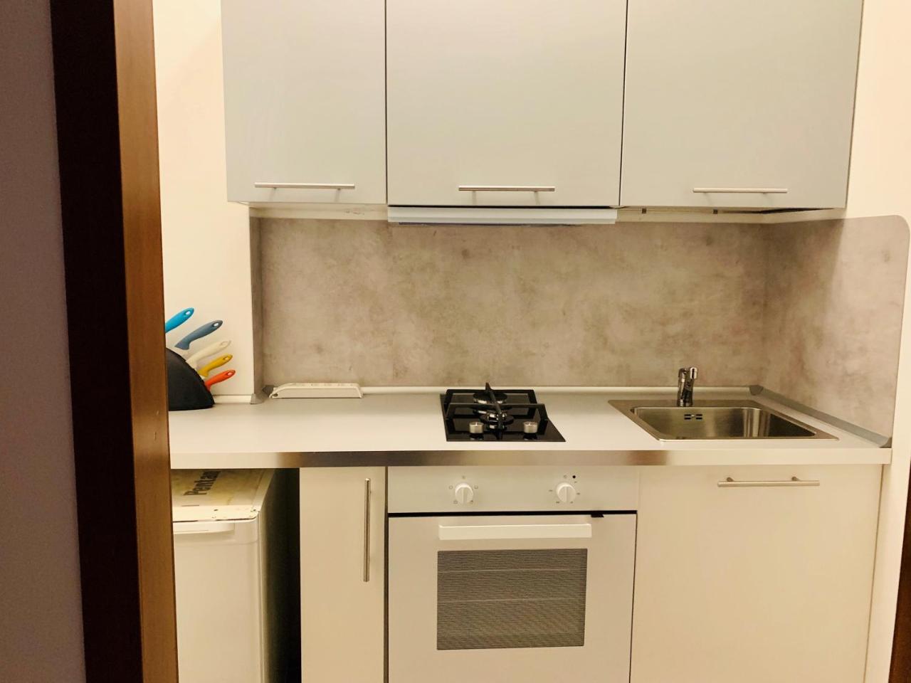 Front Lake Apartment บาร์โดลิโน ภายนอก รูปภาพ